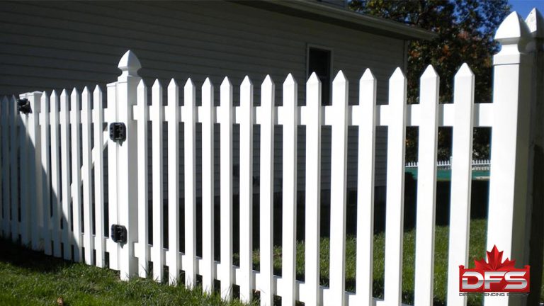 picket pvc fence martensville