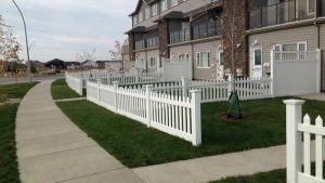 Your Yard Solutions project picket vinyl fence canada